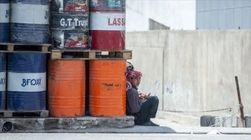 Erbil'de gündelik işçiler 45 dereceyi aşan kavurucu sıcaklarda ekmek parası peşinde koşuyor