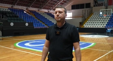 Eren Çapraz, altyapıdan ana kadroya seçilen ilk basketbolcu oldu
