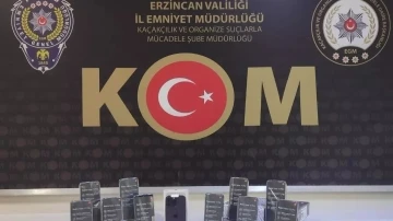 Kaçak cep telefonları ele geçirildi