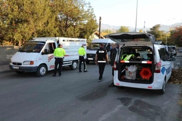 Erzincan’da asayiş uygulaması gerçekleştirildi
