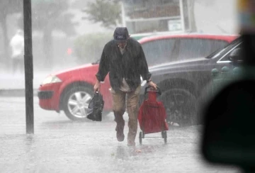 Erzincan’da beklenen kuvvetli sağanak yağışlara dikkat!
