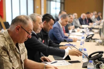 Erzincan’da yürütülen projeler ve devam eden çalışmalar hakkında toplantı düzenlendi

