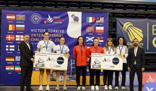 Erzincanlı badmintonculardan uluslararası başarı
