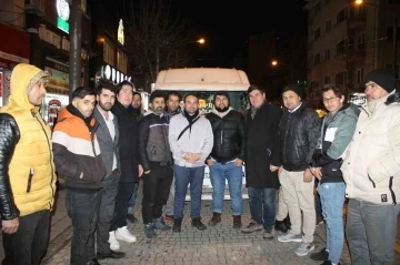 Eskişehir’deki Afganistanlılar deprem bölgesine yardım gönderdi
