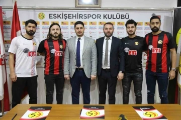 Eskişehirspor’da 6 imza birden