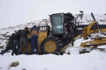 Faraşin Yaylası’nda kalan dört aile için ekiplerin 12 saatlik ’ısınma’ operasyonu
