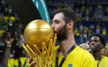 Fenerbahçe Beko, Georgios Papagiannis’e veda etti