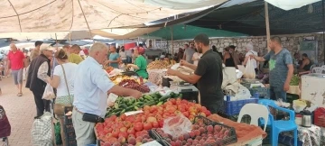 Fethiye’de meyve fiyatları cep yakıyor
