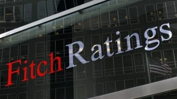 Fitch Ratings, Türkiye'nin kredi notunu yükseltti