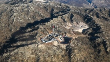 Gabar Dağı'ndaki petrol üretim çalışmaları havadan görüntülendi