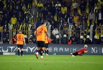 Galatasaray'da futbolculardan büyük sevinç