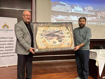 Gazeteci/Yazar ve Savaş Muhabiri Adem Özköse’den duygu yüklü konferans
