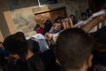 Gazze’de can kaybı 39 bin 90’a yükseldi