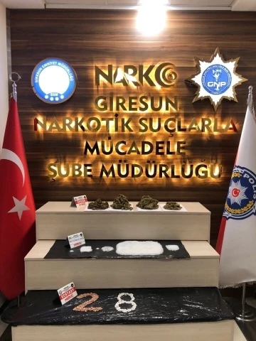 Giresun’da  “Uyuşturucu Madde Ticareti Yapmak” suçundan iki kişi tutuklandı

