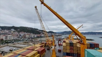 Giresun Limanı'nda konteyner taşımacılığı başladı