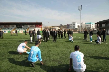 Gölbaşı Belediye Başkanı Şimşek, &quot;İlçe Ocaklar Futbol Turnuvası&quot; açılış maçına katıldı