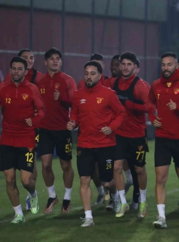 Göztepe, ikinci devre hazırlıklarına devam ediyor
