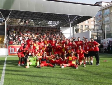 Göztepe, Sakaryaspor deplasmanında
