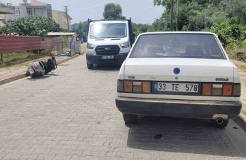 Gözüne arı çarpan motosiklet sürücüsü hastanelik oldu