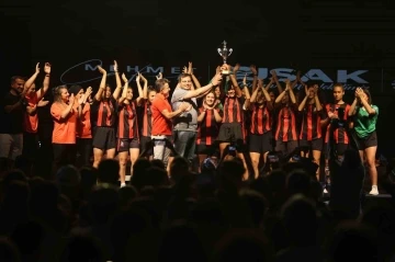 Gurbetçi Festivali unutulmaz bir kapanış yaptı
