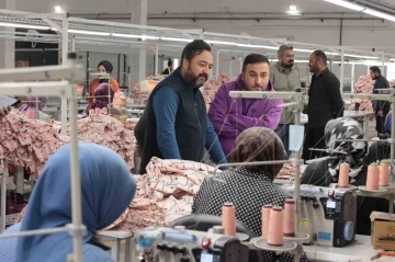 Gürbüz, &quot;Tekstil fabrikamız 50 bin ürün ihracatı için sipariş aldı&quot;
