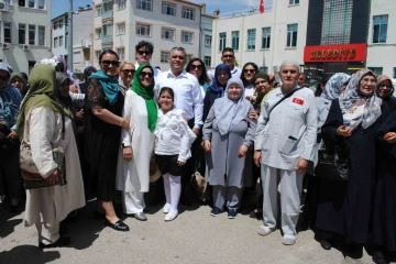 Hacı adayları dualarla kutsal topraklara uğurlandı
