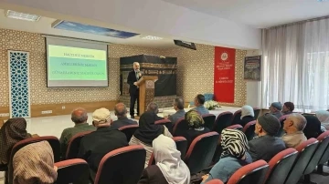 Hacı adaylarına uygulamalı hazırlık kursu düzenlendi
