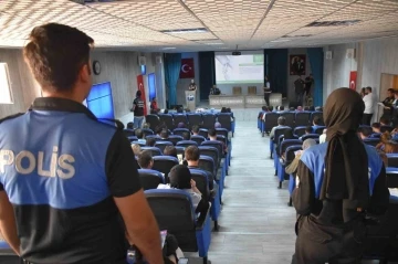 Hakkari’de “Uyuma” mobil uygulaması tanıtıldı
