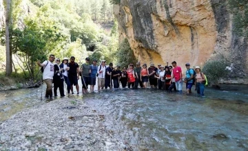 Hapis kanyonu ziyaretçi akınına uğruyor
