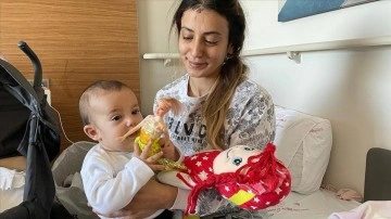 Hastane odaları depremzede çocuklara dağıtılan oyuncaklarla renkleniyor