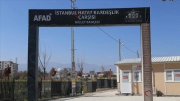 Hataylı depremzede gazeteciler prefabrik ofislerde çalışıyor