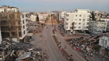 Havadan çekilen görüntüler Adıyaman’daki felaketin büyüklüğünü gözler önüne serdi