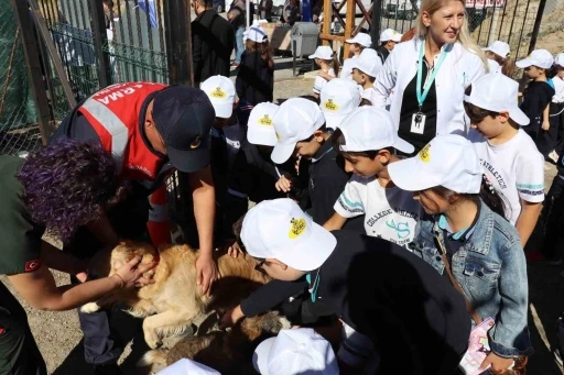 Hayvanları Koruma Günü’nde anlamlı etkinlik
