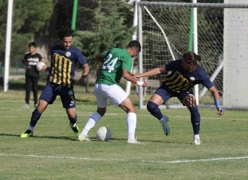 Hazırlık maçı: Kırşehirspor: 1 Talasgücü Belediyespor: 2
