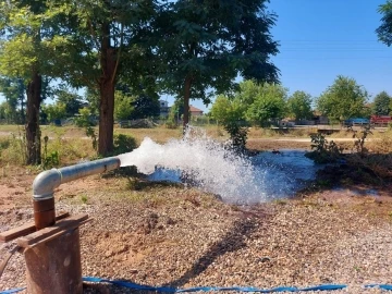 Hendek’te devam eden 3 sondaj çalışmasının ilki başarı ile sonuçlandı
