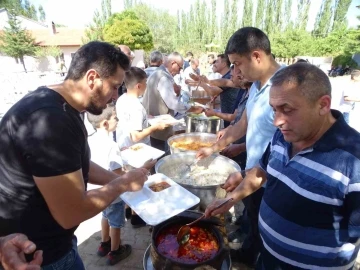 Hisarcık Hamamköy’de hayır yemeği
