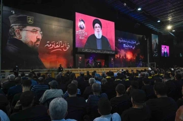 Hizbullah Lideri Nasrallah: &quot;İsrail tehlikesiyle başımızı kuma gömerek yüzleşemeyiz, çünkü düşmanın kırmızı çizgileri yok&quot;
