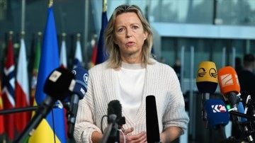 Hollanda Savunma Bakanı Ollongren, Avrupa'nın silah üretimini hızlandırması gerektiğini söyledi