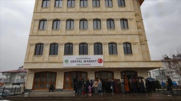 Hulusi Efendi Vakfı, Elbistan'da "Sosyal Market" açtı