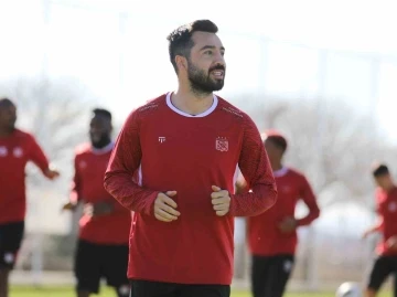 İbrahim Akdağ Sivasspor’dan ayrıldı!
