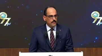 İbrahim Kalın: Hiçbir ihanet cezasız kalmayacak