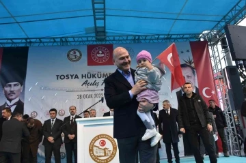 Bakan Soylu'dan terörle mücadele mesajı