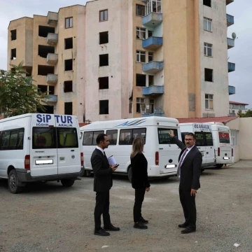 Iğdır’da metruk binalar yıkılıyor
