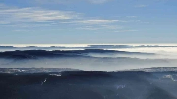 Ilgaz Dağı’nın eteklerinde mest eden sis manzarası havadan görüntülendi
