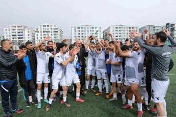 İpekyolu Belediyesi Gençlik ve Spor Kulübü lig şampiyonu oldu
