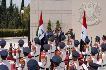Irak’tan 12 yıl sonra başbakan düzeyinde Suriye’ye ilk ziyaret
