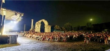 İş Sanat Antik Sahne’nin ‘Ben Anadolu’ oyununa yoğun ilgi
