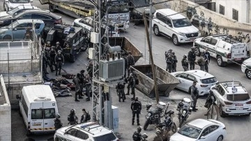 İsrail, Araplar ile Doğu Kudüs'teki Filistinlileri, Batı Şeria'ya sürmeye hazırlanıyor