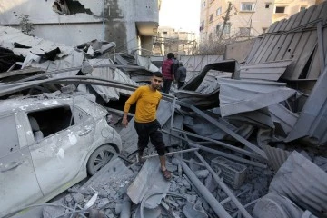 İsrail, Gazze'yi bombalamaya devam ediyor! 