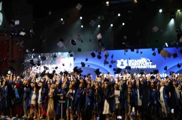 İstanbul Esenyurt Üniversitesi 2023-2024 Akademik Yılı Mezuniyet Töreni gerçekleşti
